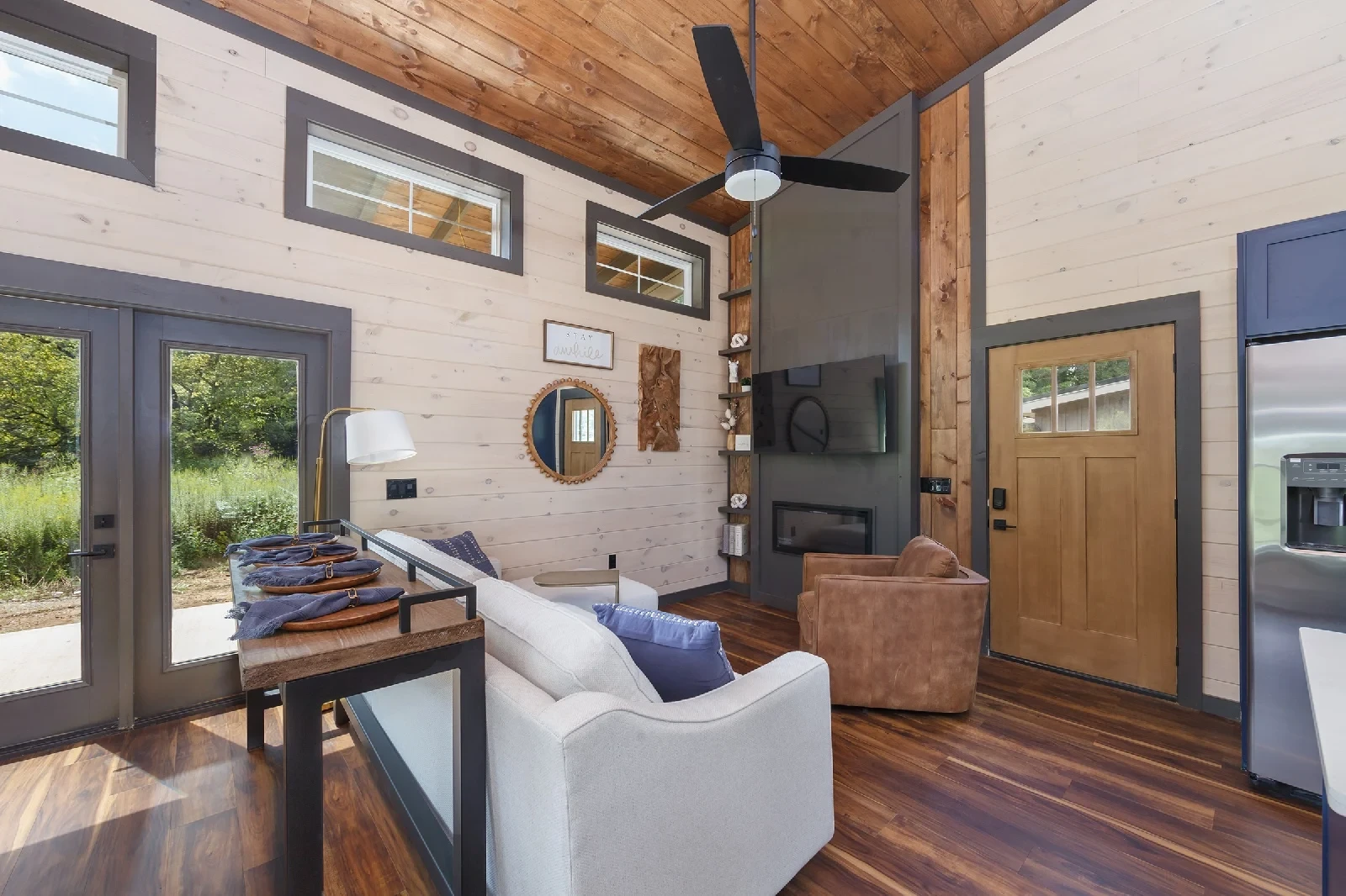 interior of Smoky Mountain cabin